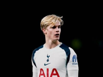 世预赛高清赛事平台-热刺官方：贝里瓦尔已接收左脚踝手术；据悉可能伤缺三个月