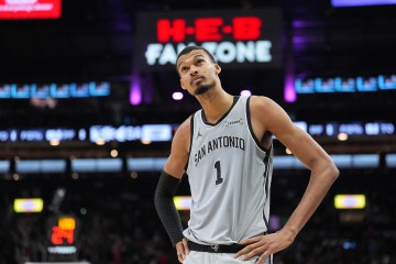 世预赛客户端下载说明-赛后在技术台干嘛？文班：他们修正了我的数据 漏了我一次盖帽